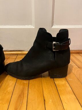 ALDO Classic Black Leather Ankle Boots with Buckle